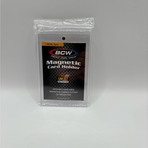 BCW Magnetic Sports/Trading Card Holder-1-MCH-55 - 55 Pt Card. - Picture 2 of 3